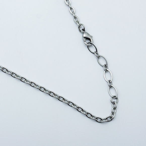 ❤️Alchemy of England The Blood Rose Gothic Red Heart Pendant Necklace - Picture 5 of 14